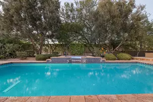 3722 E Zachary Dr, Phoenix, AZ 85050 - Photo 3