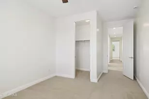 3722 E Zachary Dr, Phoenix, AZ 85050 - Photo 45