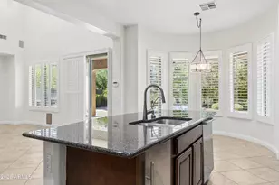 3722 E Zachary Dr, Phoenix, AZ 85050 - Photo 17