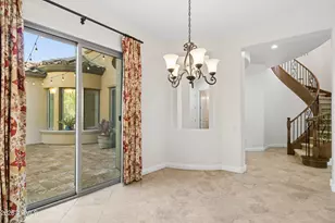 3722 E Zachary Dr, Phoenix, AZ 85050 - Photo 15