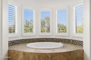 3722 E Zachary Dr, Phoenix, AZ 85050 - Photo 43