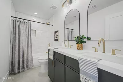 517 S Rock Harbor Drive, Gilbert, AZ 85233 - Photo 21