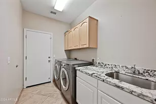 6057 E Campo Bello Dr, Scottsdale, AZ 85254 - Photo 25