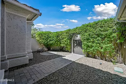 6057 E Campo Bello Drive, Scottsdale, AZ 85254 - Photo 3