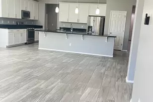 8503 W Peppertree Ln, Glendale, AZ 85305 - Photo 7