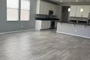 8503 W Peppertree Ln, Glendale, AZ 85305 - Photo 9