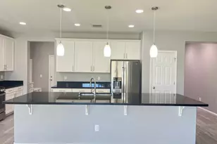 8503 W Peppertree Ln, Glendale, AZ 85305 - Photo 5