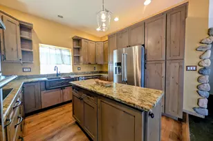3160 E 4th Ave, Apache Junction, AZ 85119 - Photo 21