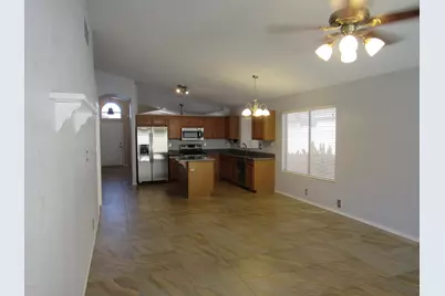 853 E Constitution Drive, Chandler, AZ 85225 - Photo 3