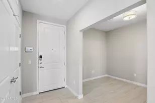 2511 W Queen Creek Rd, Chandler, AZ 85248 - Photo 13