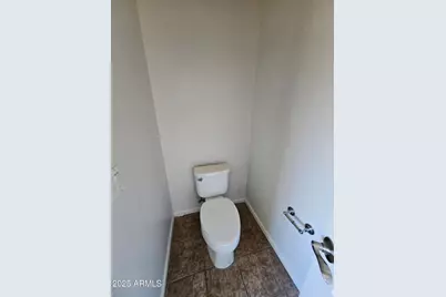 2065 E Hulet Place, Chandler, AZ 85225 - Photo 35