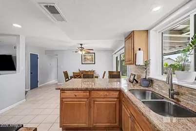 19810 N 5th Avenue, Phoenix, AZ 85027 - Photo 11