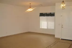 1042 E Canyon Way, Chandler, AZ 85249 - Photo 5