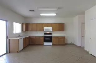 1042 E Canyon Way, Chandler, AZ 85249 - Photo 13