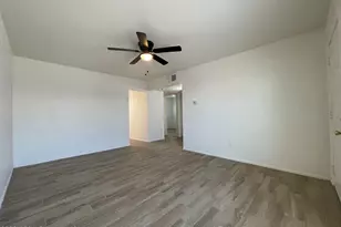 2730 E Willetta St, Phoenix, AZ 85008 - Photo 7