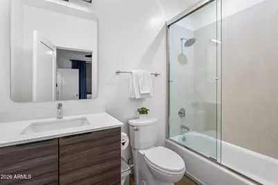 4220 N 32nd Street #32, Phoenix, AZ 85018 - Photo 11