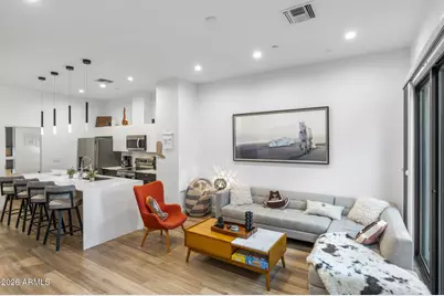 4220 N 32nd Street #32, Phoenix, AZ 85018 - Photo 1