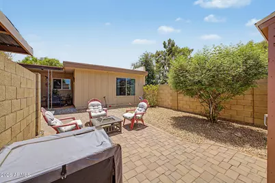 2120 E Villa Court, Tempe, AZ 85282 - Photo 29