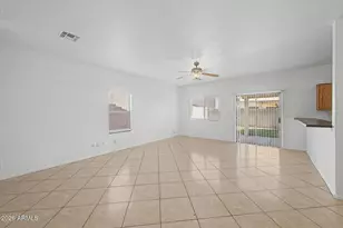 7027 W Lincoln St, Peoria, AZ 85345 - Photo 5