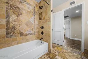 2837 W Union Hills Dr, Phoenix, AZ 85027 - Photo 33