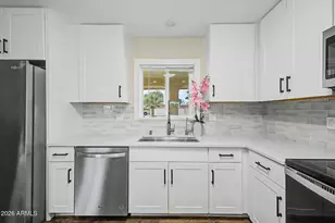 2837 W Union Hills Dr, Phoenix, AZ 85027 - Photo 11