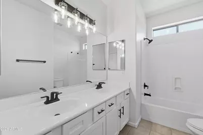 13804 W Banff Lane, Surprise, AZ 85379 - Photo 17