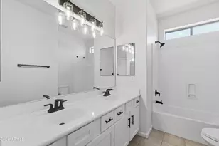 13804 W Banff Ln, Surprise, AZ 85379 - Photo 17
