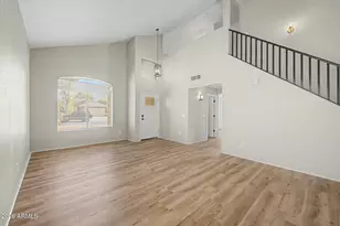 8002 W Preston Ln, Phoenix, AZ 85043 - Photo 3