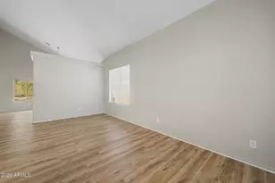 8002 W Preston Ln, Phoenix, AZ 85043 - Photo 5