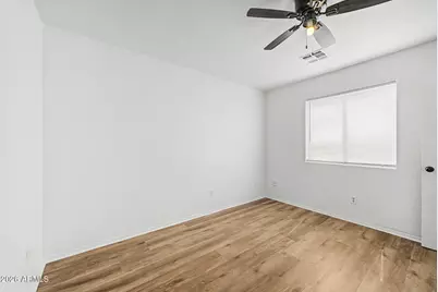8002 W Preston Lane, Phoenix, AZ 85043 - Photo 31