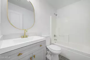 8002 W Preston Ln, Phoenix, AZ 85043 - Photo 29