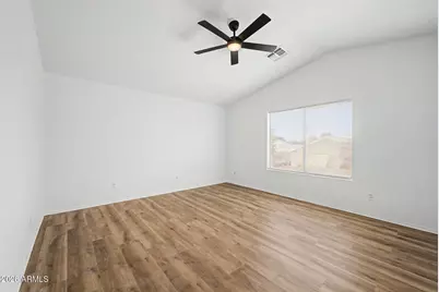 8002 W Preston Lane, Phoenix, AZ 85043 - Photo 19