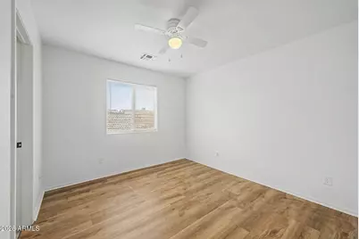 8002 W Preston Lane, Phoenix, AZ 85043 - Photo 25