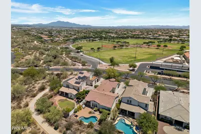 20754 W Sunrise Court, Buckeye, AZ 85396 - Photo 37