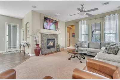 20754 W Sunrise Court, Buckeye, AZ 85396 - Photo 13