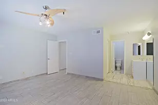 2615 N Hayden Rd, Scottsdale, AZ 85257 - Photo 21