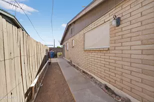 536 N Hall, Mesa, AZ 85203 - Photo 23