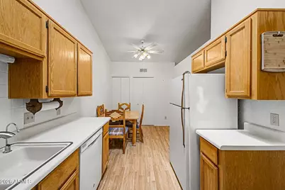 1920 S Plaza Drive #7, Apache Junction, AZ 85120 - Photo 13