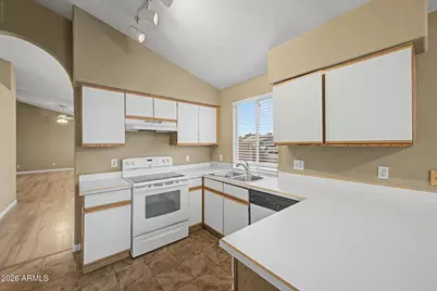 19003 N 12th Drive, Phoenix, AZ 85027 - Photo 9