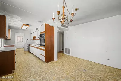835 N Robson --, Mesa, AZ 85201 - Photo 5