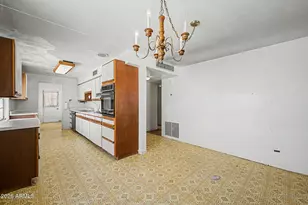 835 N Robson, Mesa, AZ 85201 - Photo 5