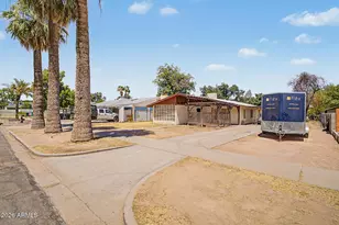 835 N Robson, Mesa, AZ 85201 - Photo 3
