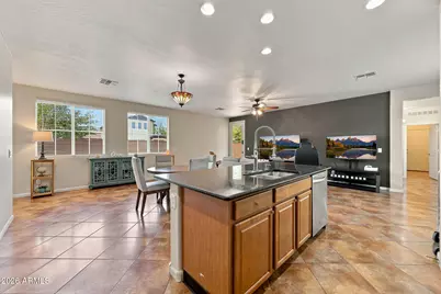 15396 W Columbine Drive, Surprise, AZ 85379 - Photo 5