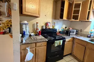 1709 E Encinas Ln, Phoenix, AZ 85040 - Photo 23