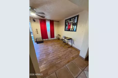 1709 E Encinas Lane, Phoenix, AZ 85040 - Photo 39