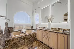 1823 E Windrose Dr, Phoenix, AZ 85022 - Photo 39