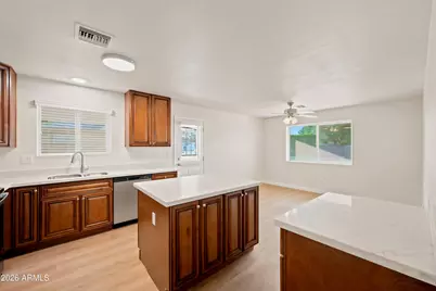 1031 E 2nd Avenue, Mesa, AZ 85204 - Photo 5