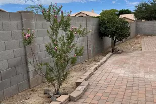 407 W Helena Dr, Phoenix, AZ 85023 - Photo 35