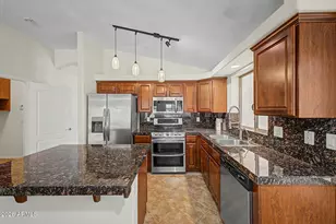 911 S Cerise, Mesa, AZ 85208 - Photo 9