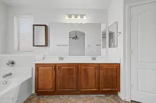 911 S Cerise, Mesa, AZ 85208 - Photo 13
